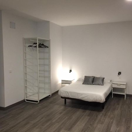 Room And Kitchen Bilbao Esterno foto