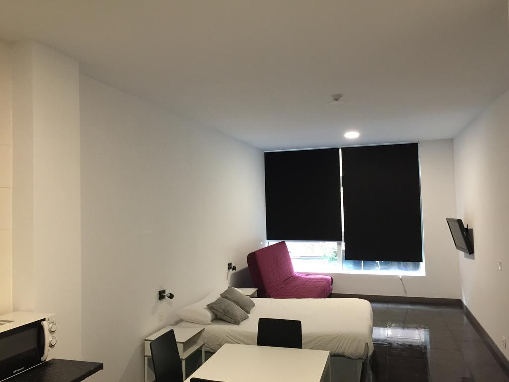 Room And Kitchen Bilbao Esterno foto