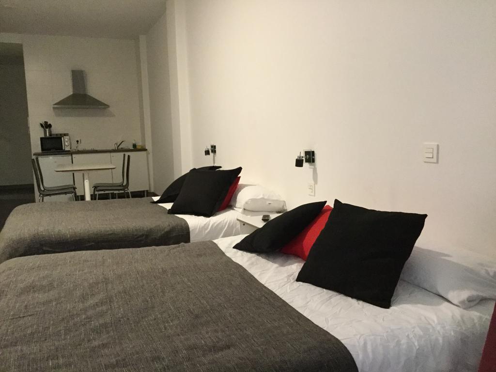 Room And Kitchen Bilbao Esterno foto